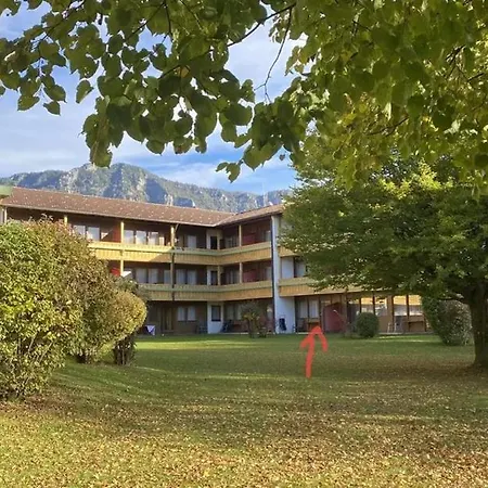 Gemuetliches Studio-appartement In Mit Terrasse, Schwimmbad Und Sauna *